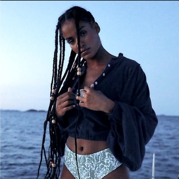 FP MOVEMENT Good Livin’ Layer / Small - Picture 3 of 16